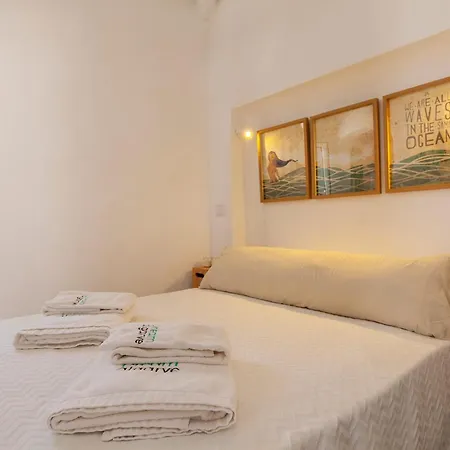 A27 - Caracol Corner In * לאגוּ‏ש